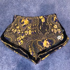 Urban Outfitters Without Walls Work Out Shorts XS